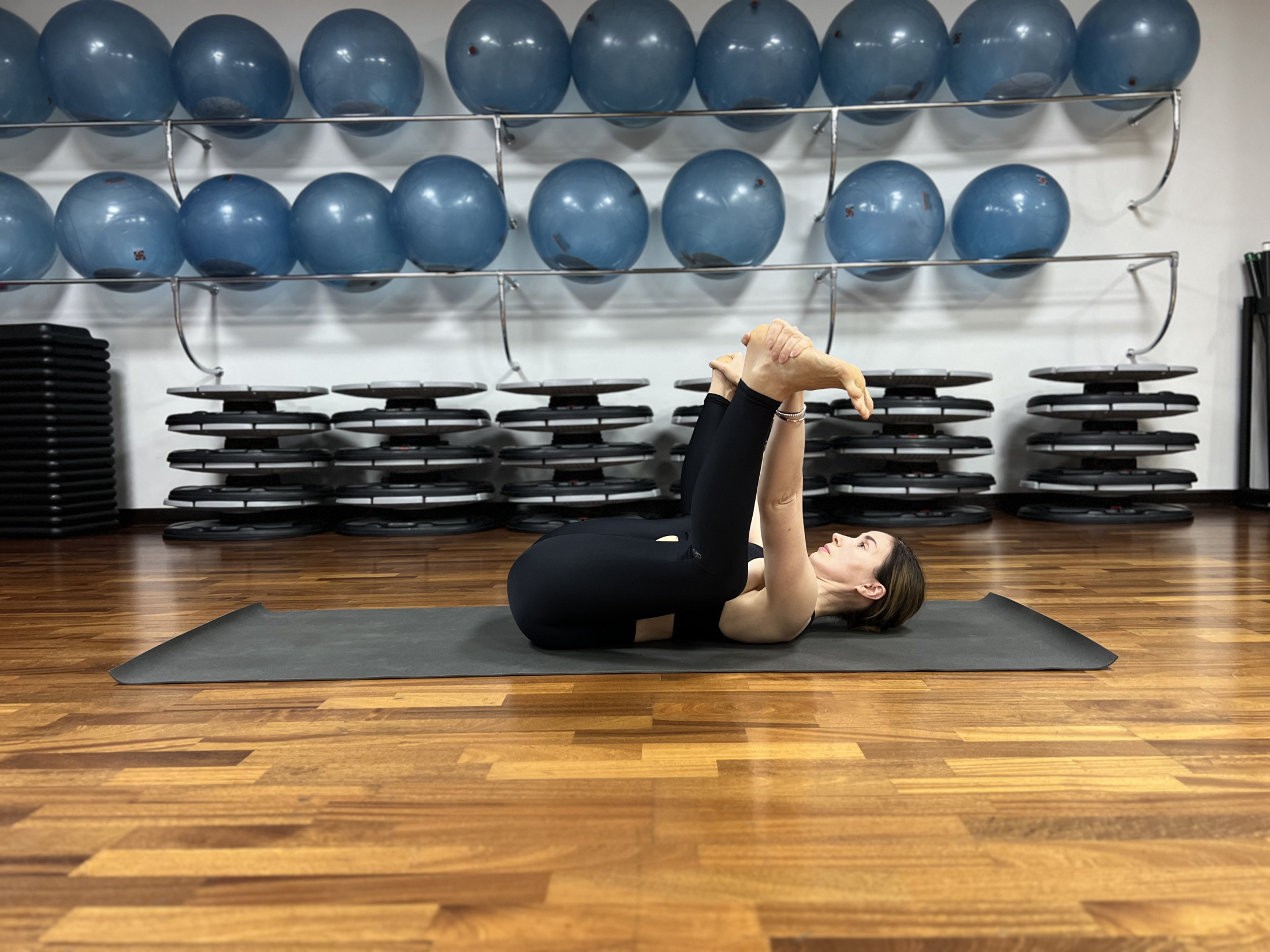 Ананда Баласана, поза счастливого Ребенка