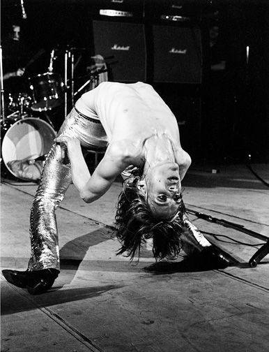 Mick_Rock_Iggy_Pop_Back_Bend_London_137.jpg