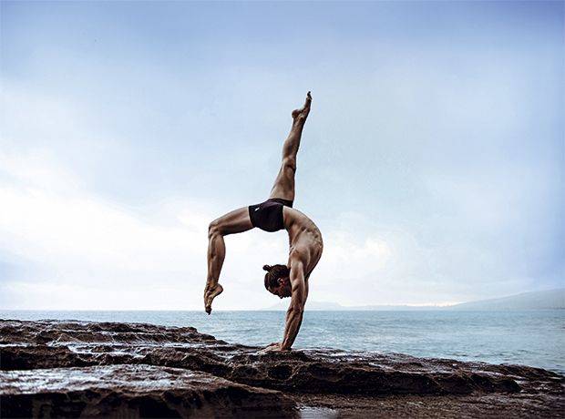 Jared McCann Yoga photo shoot China Walla Oahu Hawaii (2).jpg