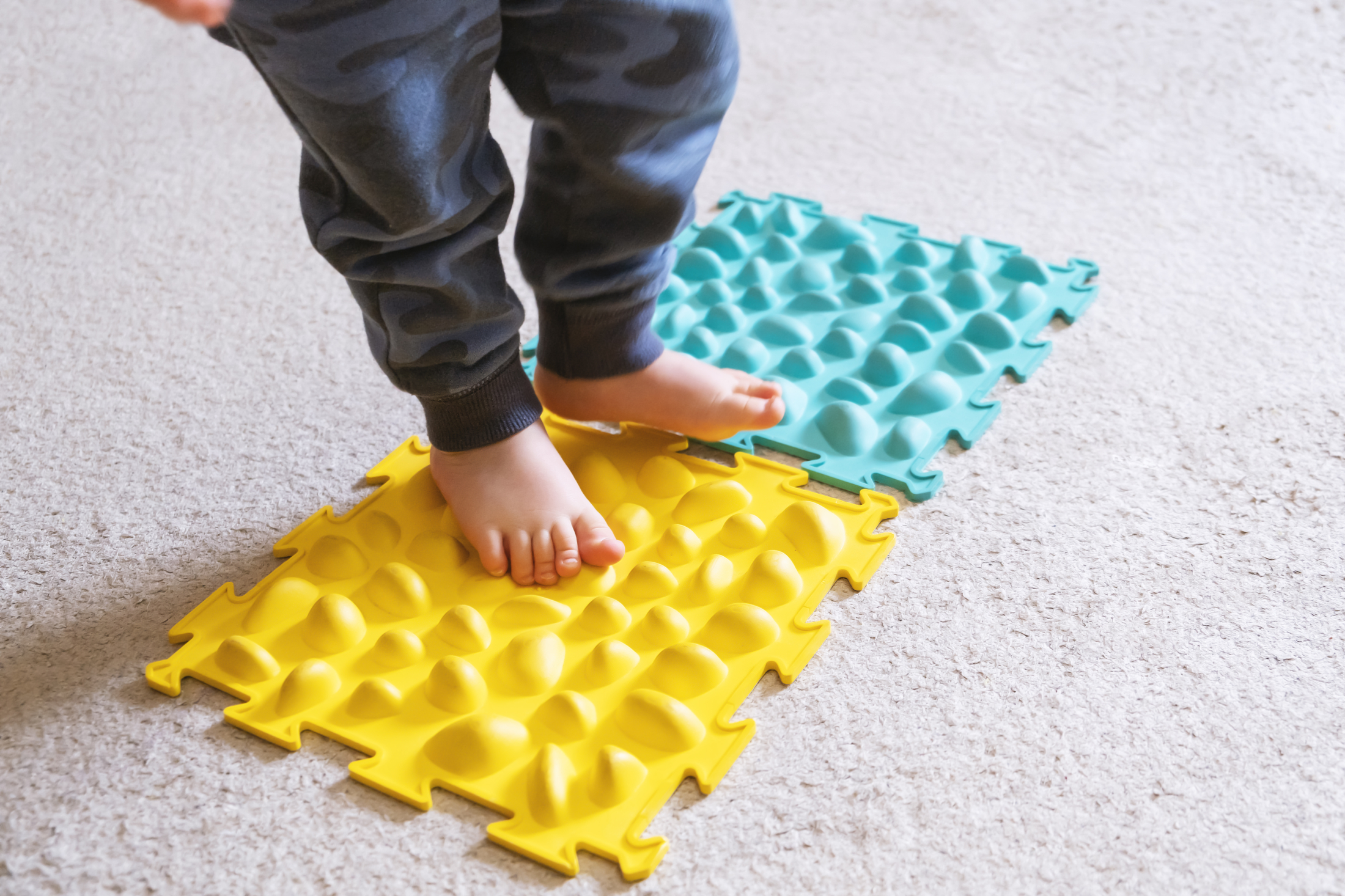 small-baby-feet-ribbed-rug.jpg small-baby-feet-ribbed-rug.jpg