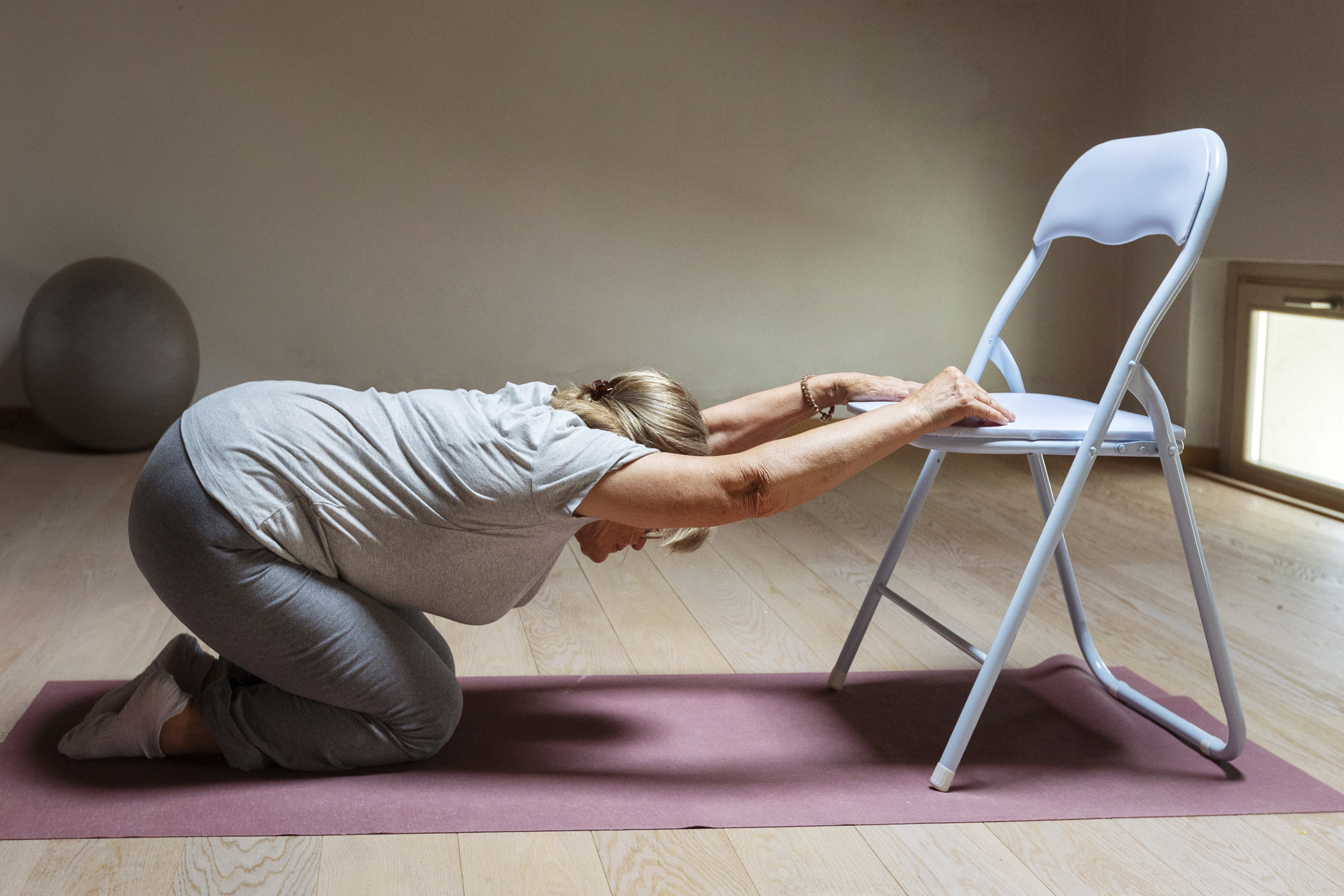 old-woman-doing-fitness-exercises (1).jpg