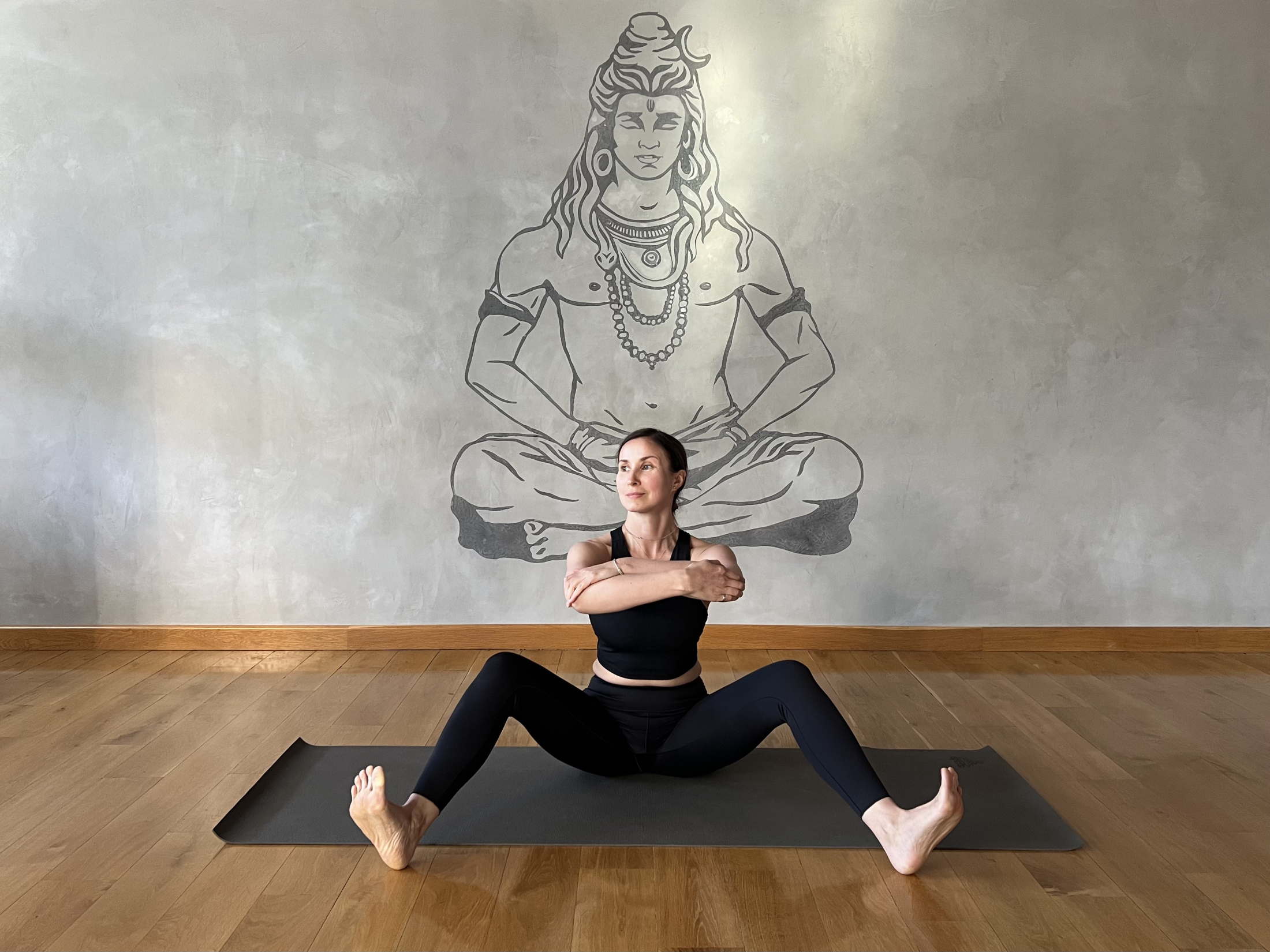 Свастикхасана