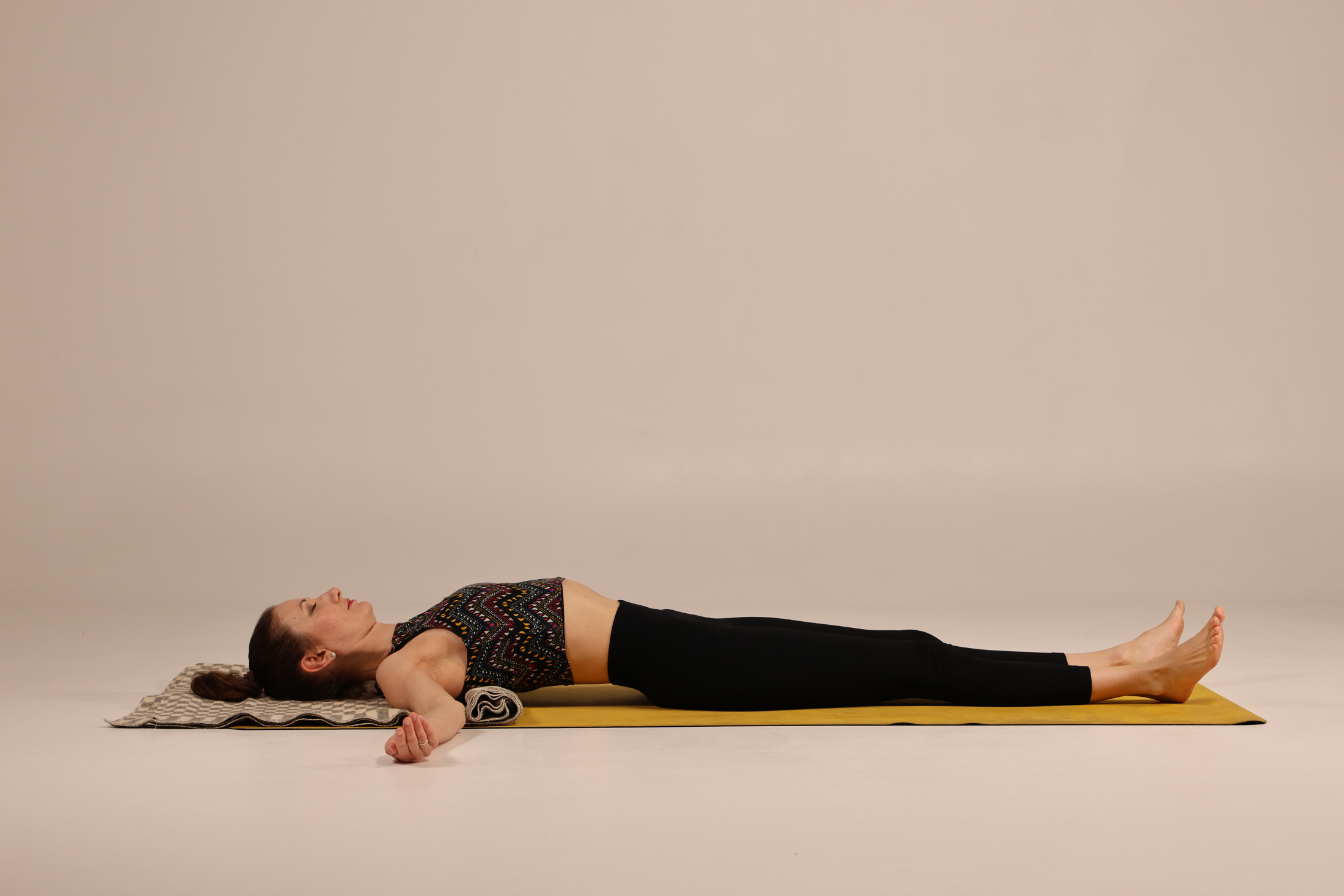 Физиология Шавасаны. Часть 2 Шавасана для верха спины