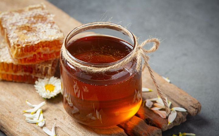 Как проверить мед на натуральность в домашних условиях