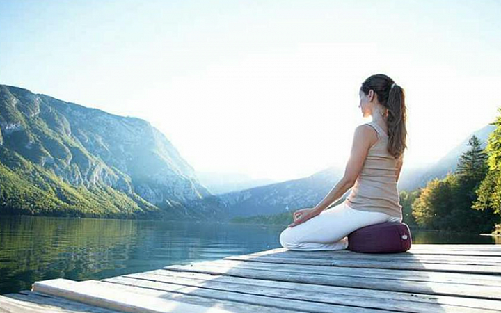 Медитация пяти сердец поможет избавиться от беспокоящих мыслей