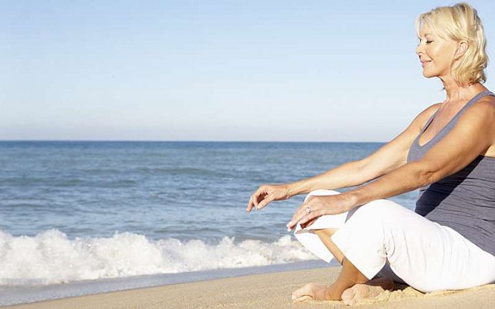 Какой должна быть практика йоги при менопаузе?
