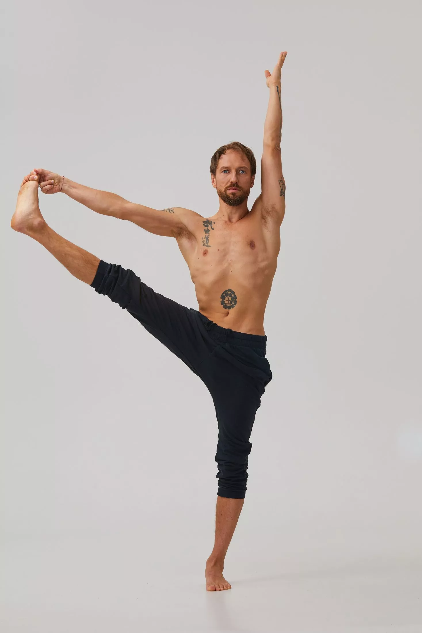 Йога – с чего начать и где учиться на преподавателя